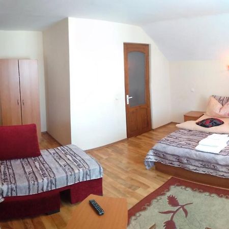 Casa Terzea 호텔 Rîşnov 외부 사진