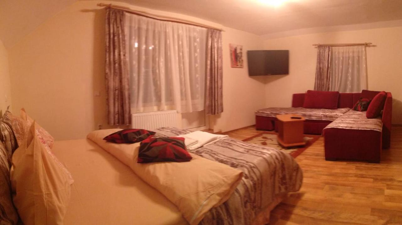 Casa Terzea 호텔 Rîşnov 외부 사진